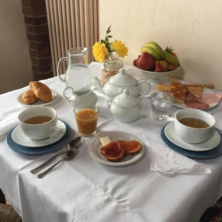 B&B Il Girasole Couette-café