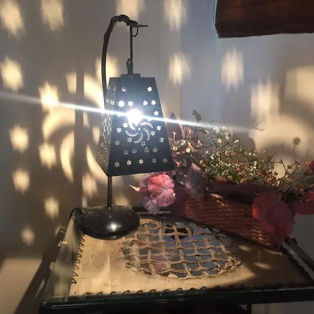 ベッド・アンド・ブレックファスト Gira-sole 4*