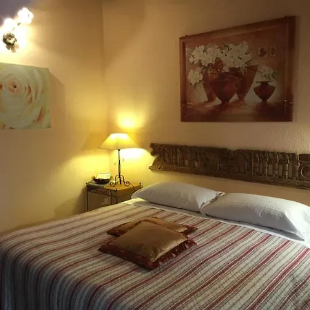 ベッド・アンド・ブレックファスト Gira-sole クーネオ